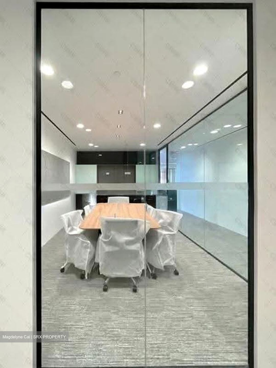 Lippo Centre (D2), Office #639837701